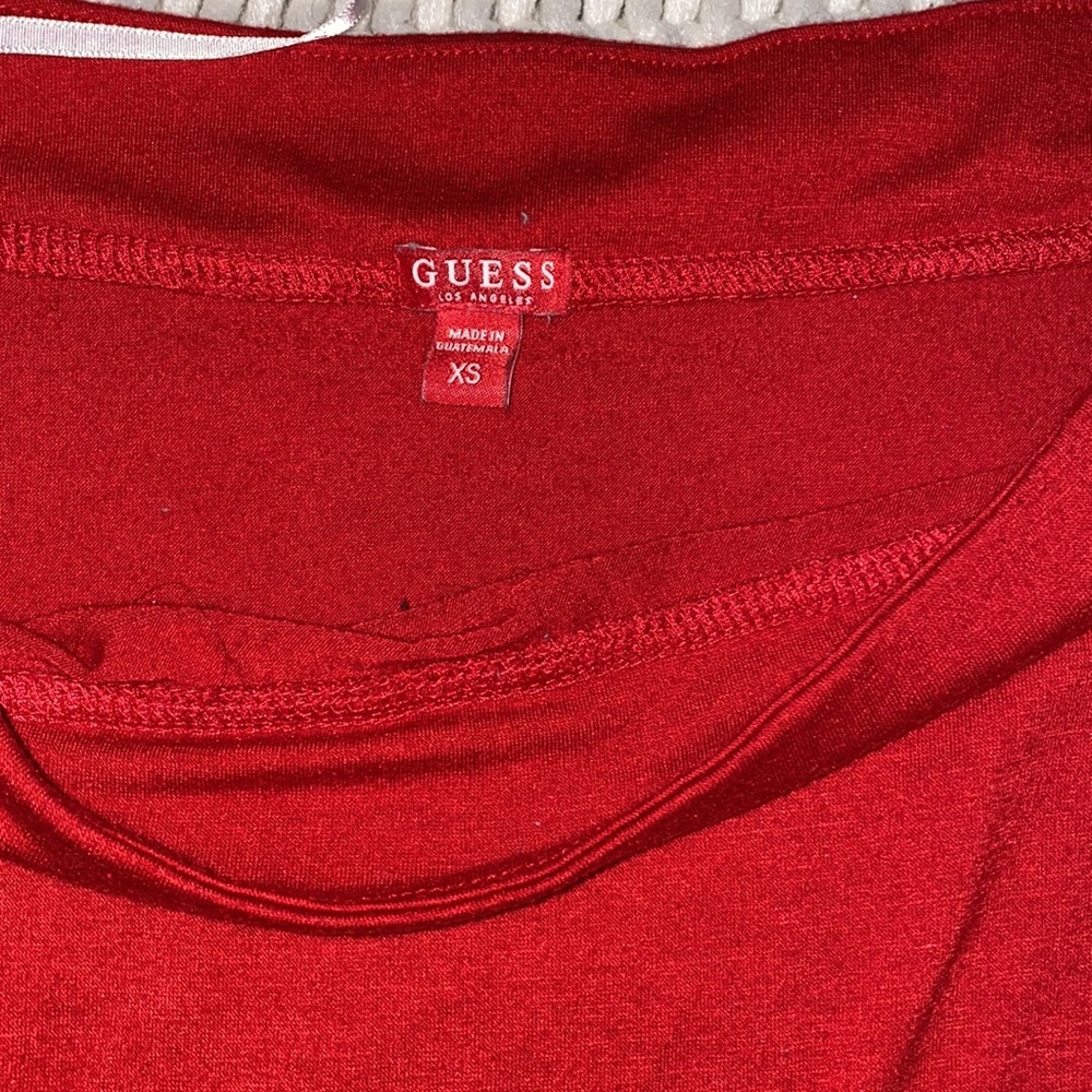 Guess off shoulder top - Picture 3 of 4